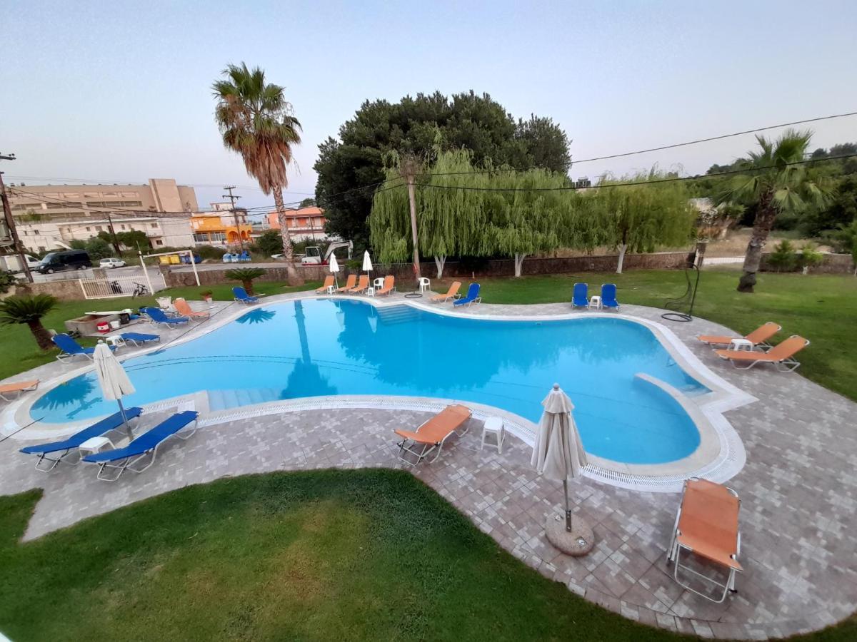 Aronda Apartments Дасія Екстер'єр фото