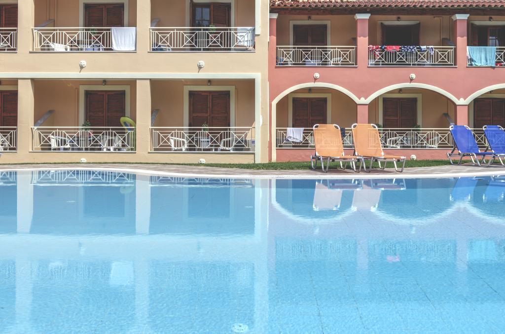 Aronda Apartments Дасія Екстер'єр фото