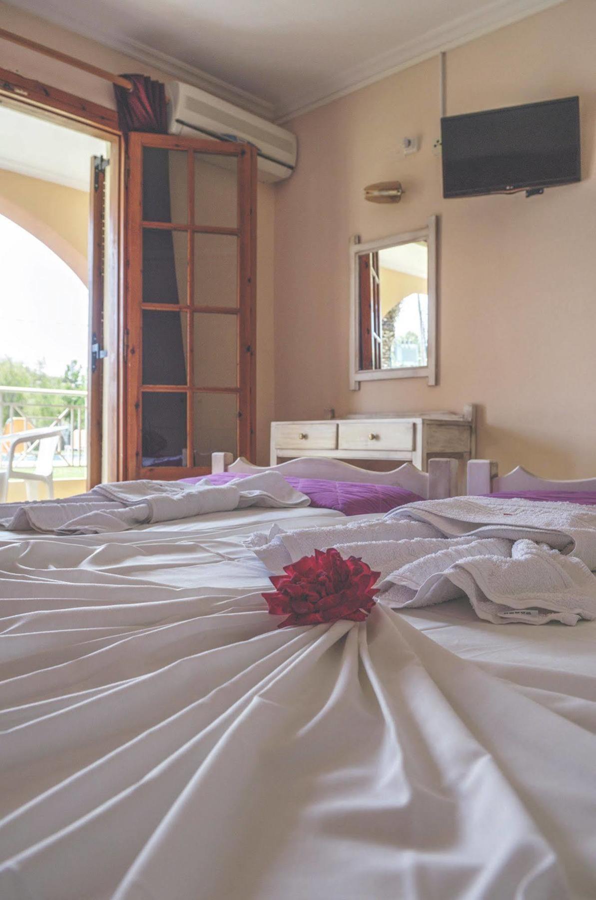 Aronda Apartments Дасія Екстер'єр фото